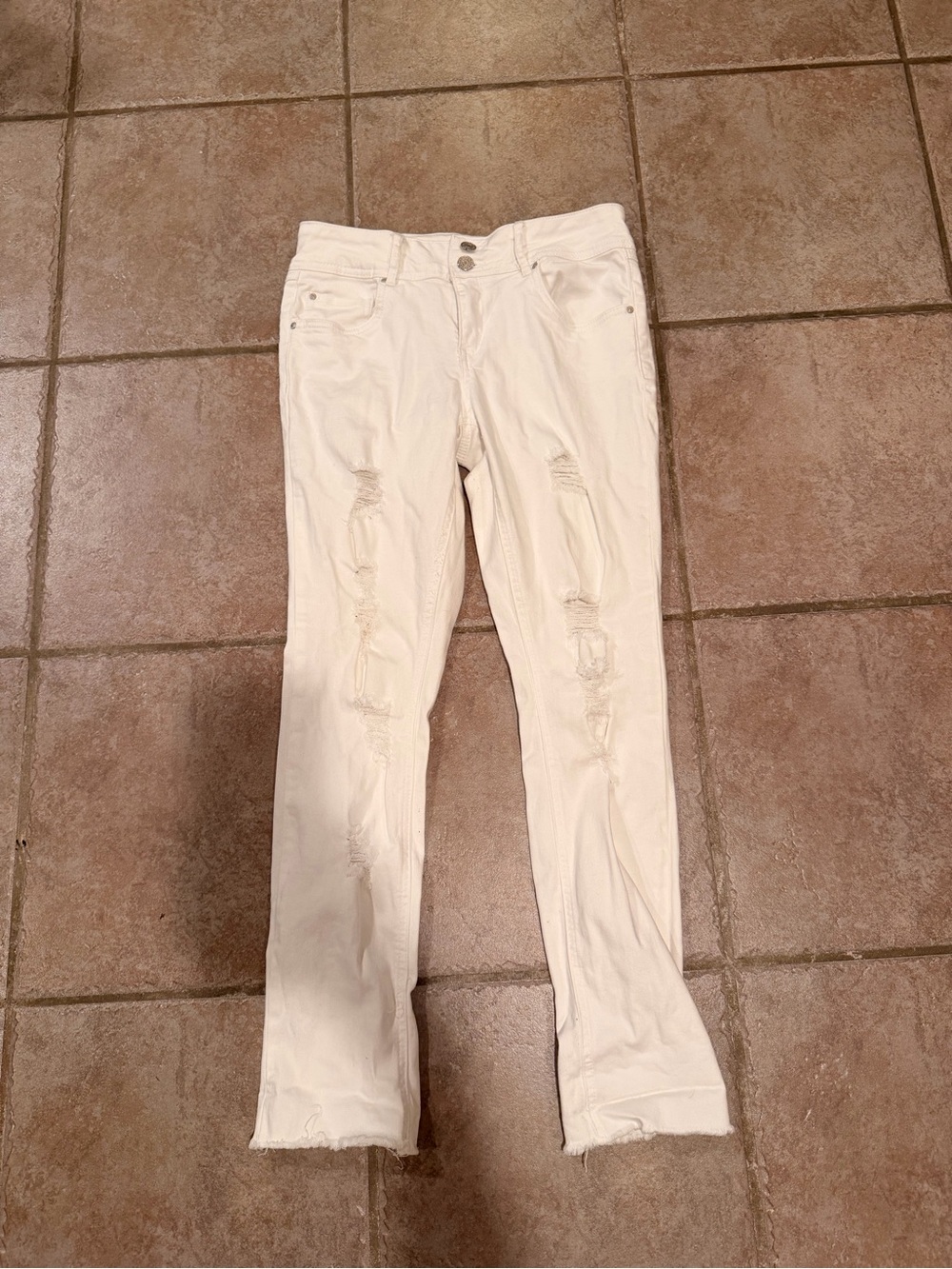 refuge White Distressed Skinny Jeans